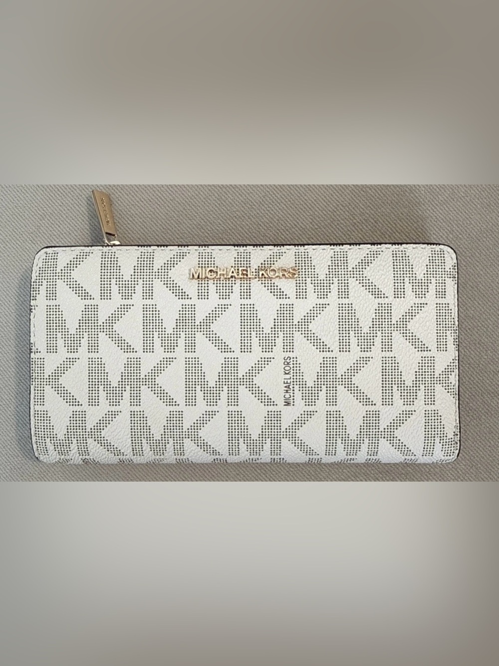 Michael Kors Jet Set Large Continental Wallet NWT